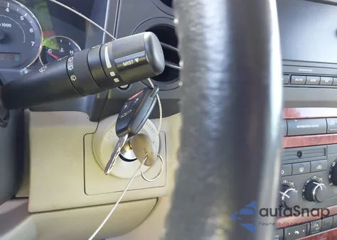 2006 Jeep Commander Limited from USA, damaged, VIN 1J8HG58256C319895